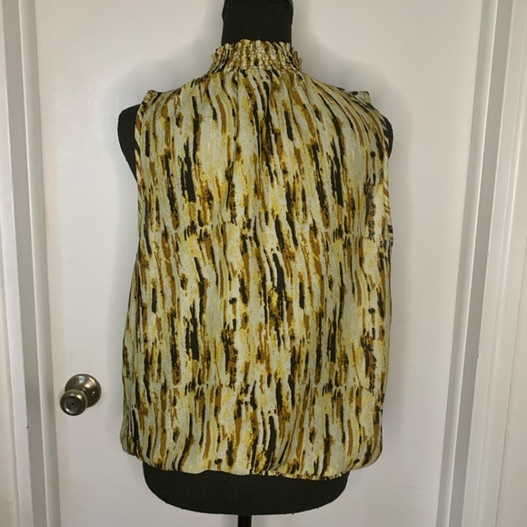 SereNade Sleeveless Blouse Large - Picture 3 of 6